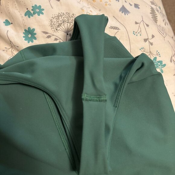 Old Navy active powersoft 2x sports bra - Picture 2 of 4